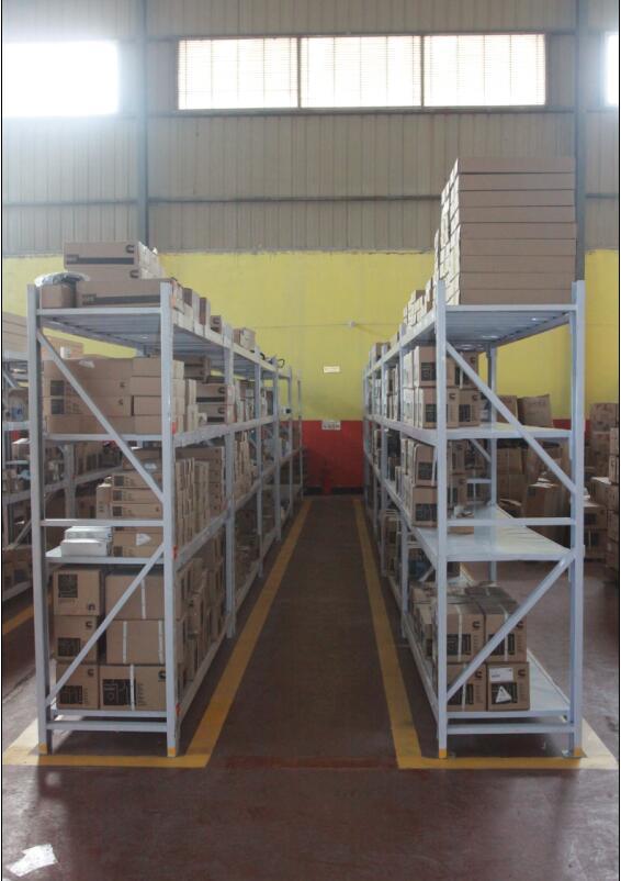 康明斯發動機配件-零件庫房